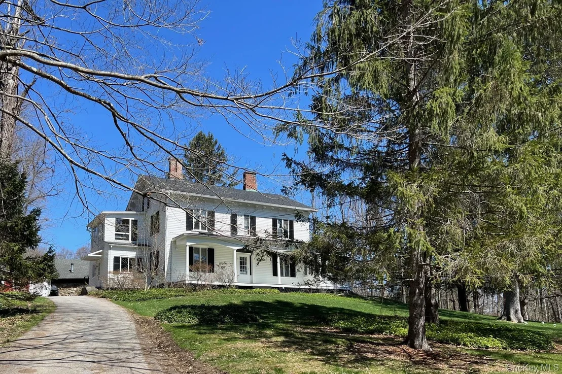 Photo of 819 Van Wagner Road