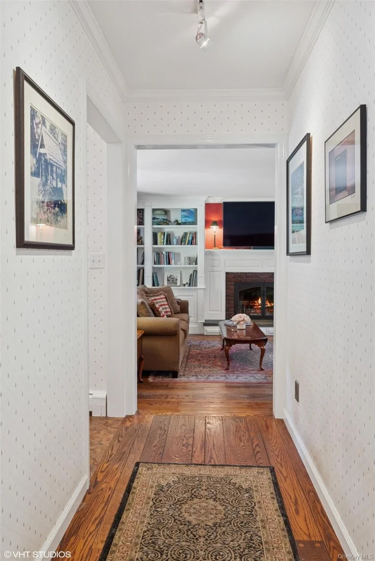 Photo of 2 Hawk Drive