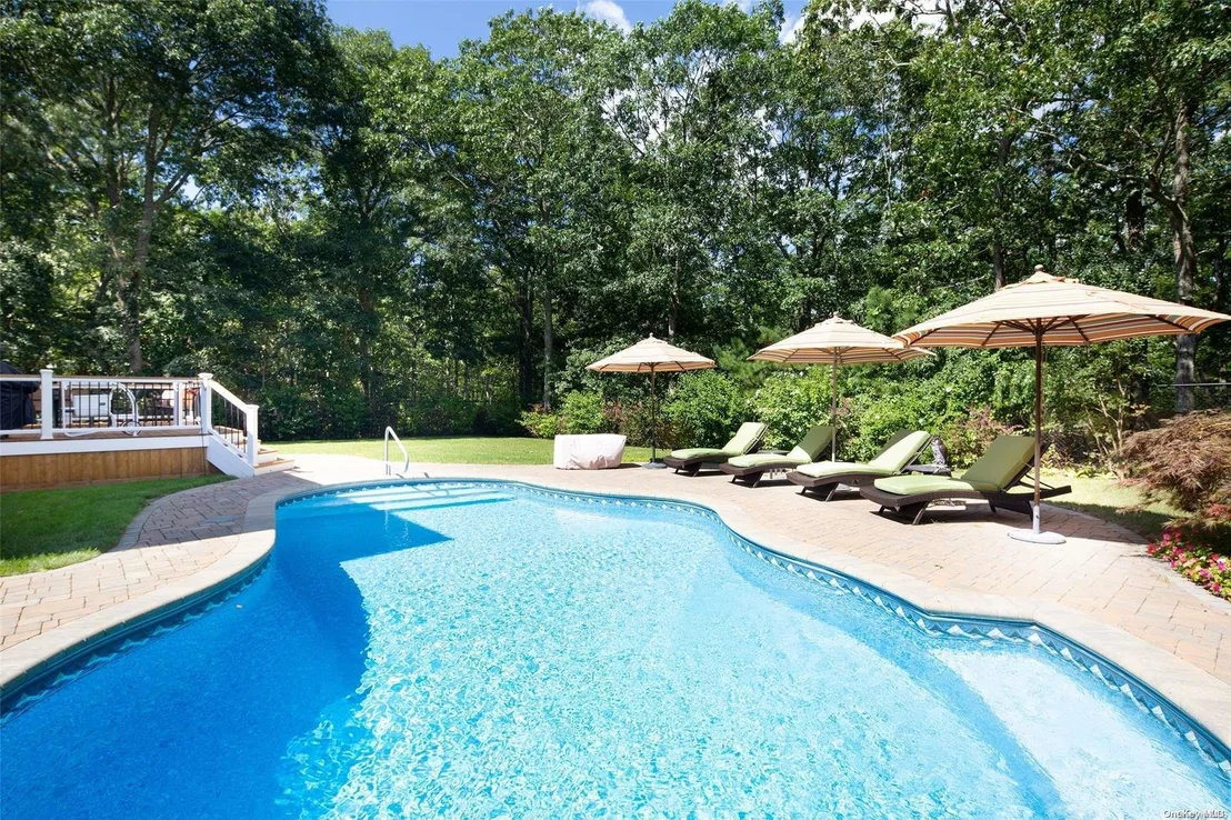 Photo of 44 Shore Road