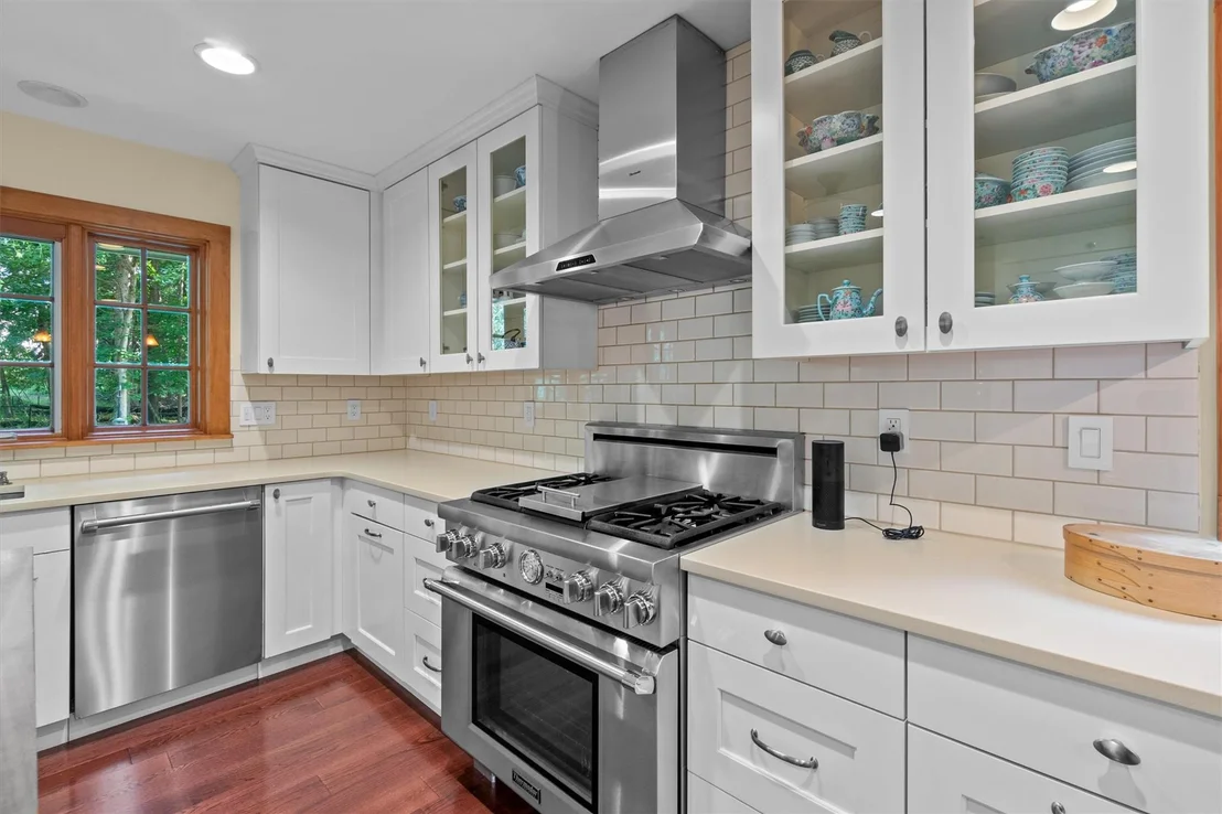 Photo of 150 Kingwood Park