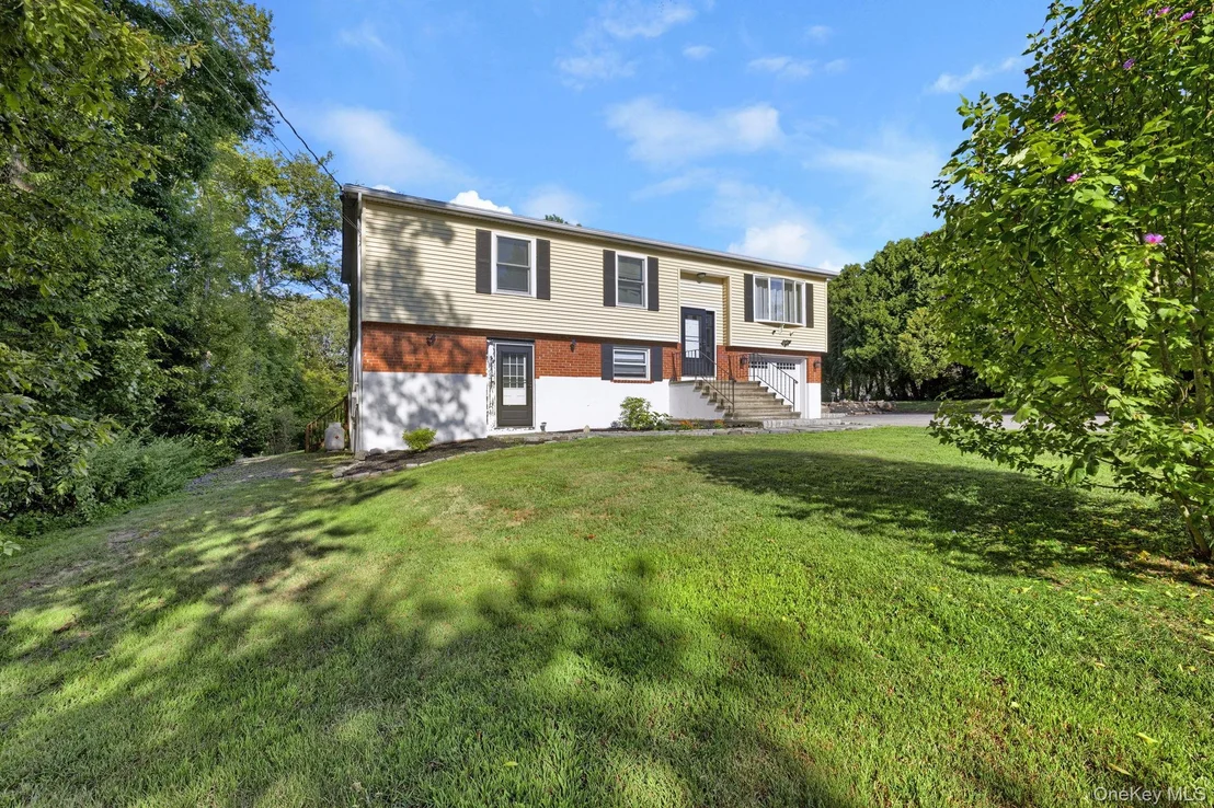 Photo of 128 Kentview Drive