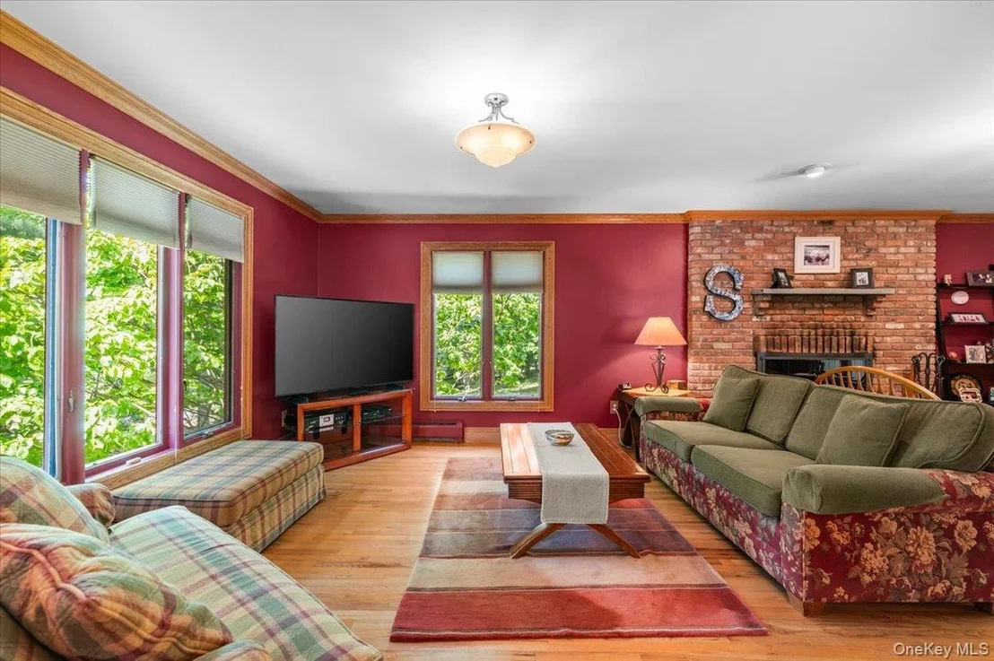 Photo of 20 Aberdeen Drive