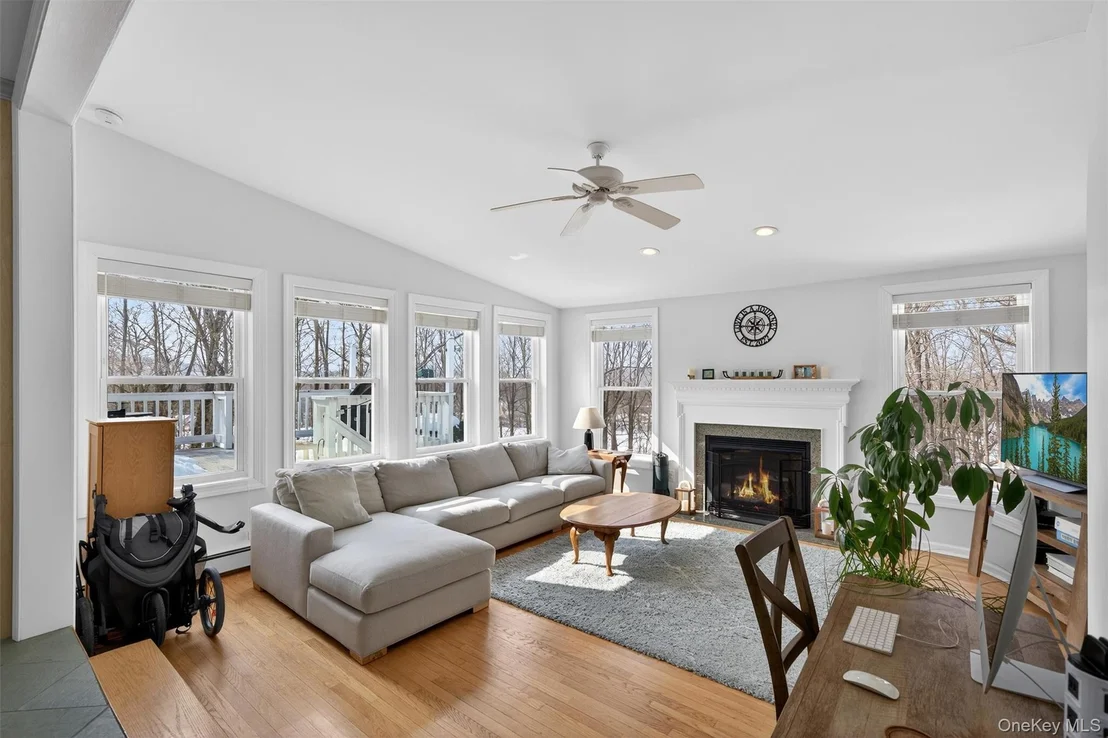 Photo of 15 Ridge Road