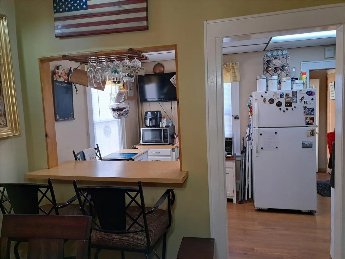 Photo of 6406 60th Road