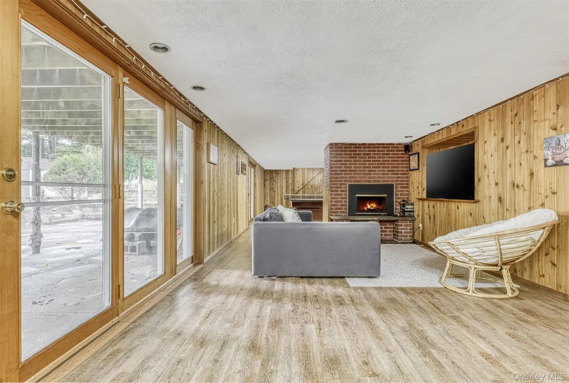 Photo of 47 Mayer Drive