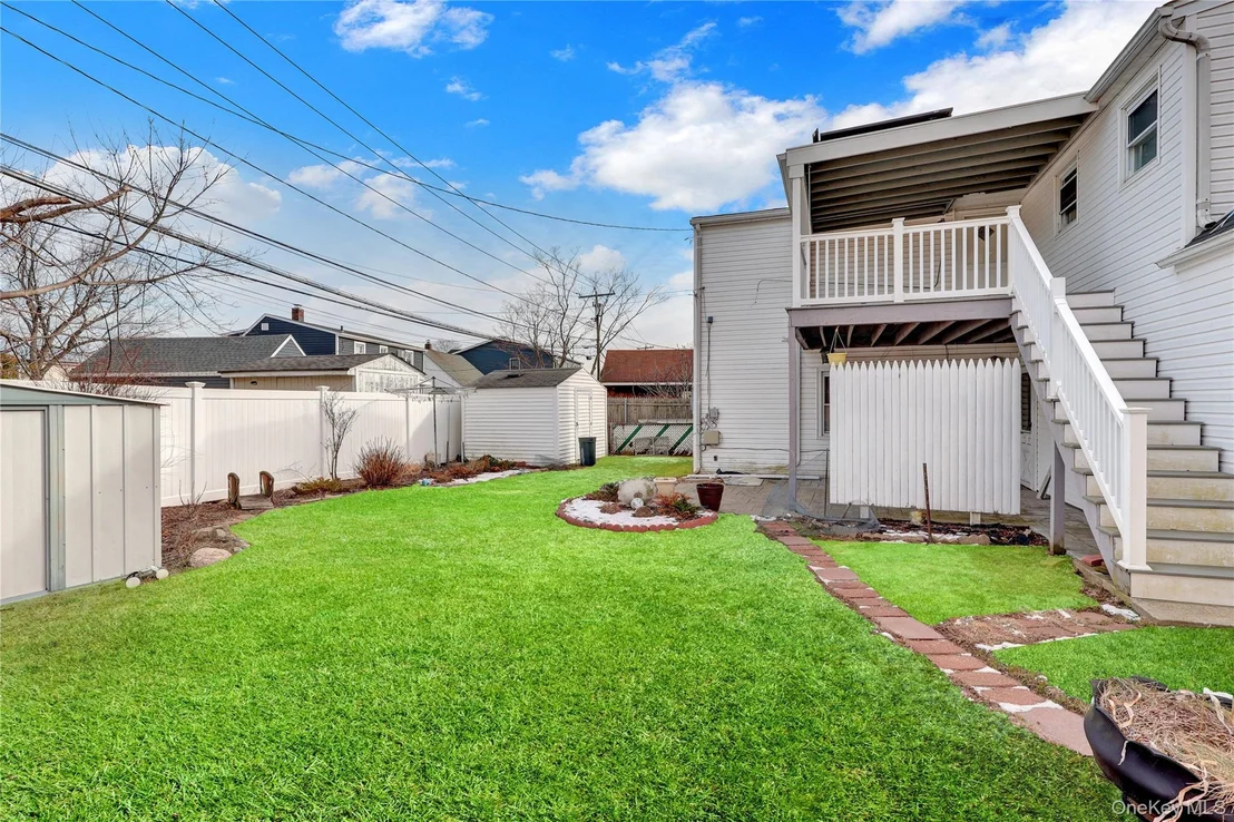 Photo of 31 Bluespruce Road