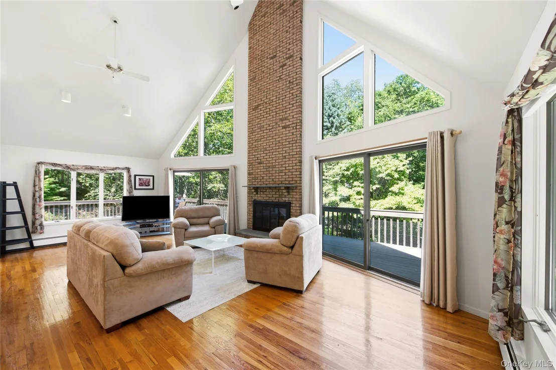 Photo of 73 Glen Road