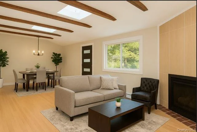 Photo of 11 Tree Top Lane