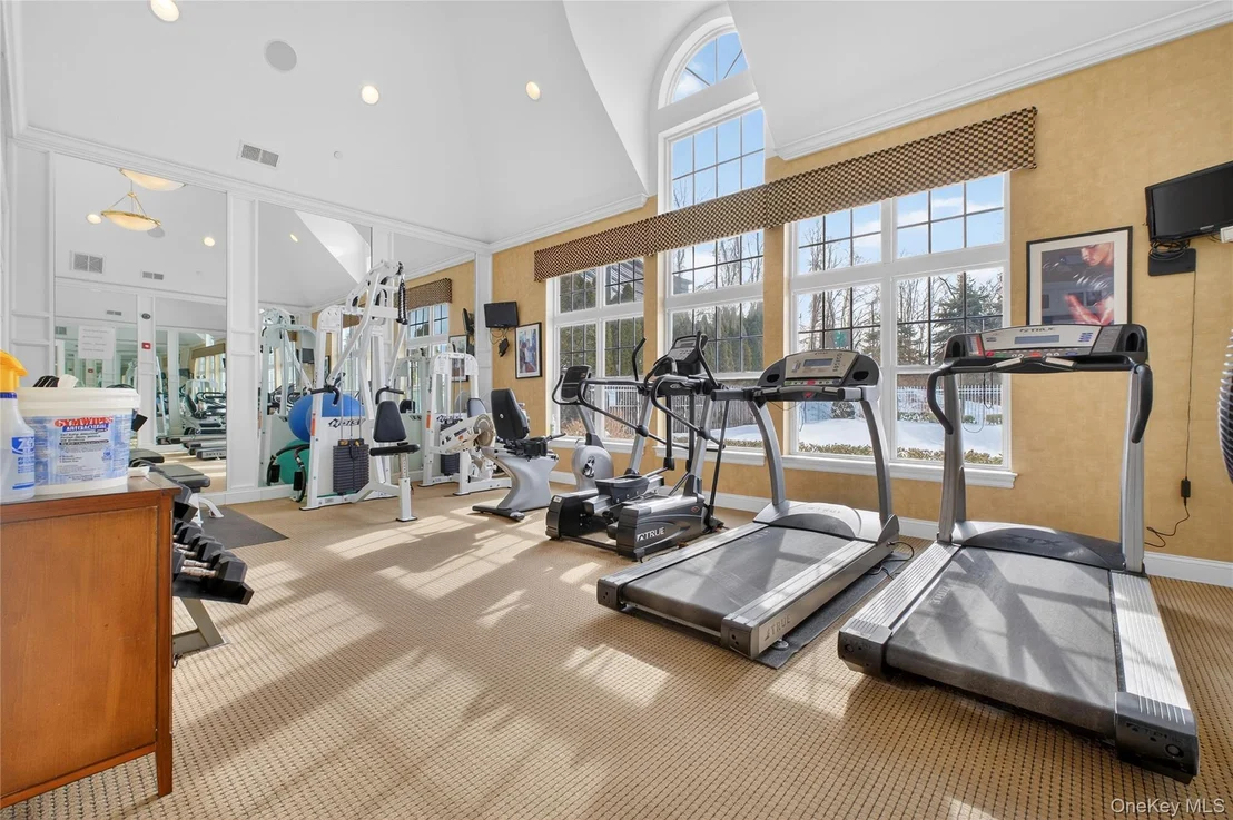 Photo of 310 Bridgeview Drive