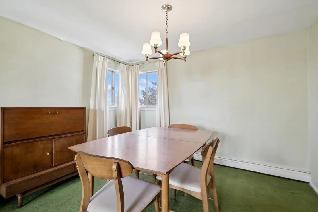 Photo of 314 Plainview Road