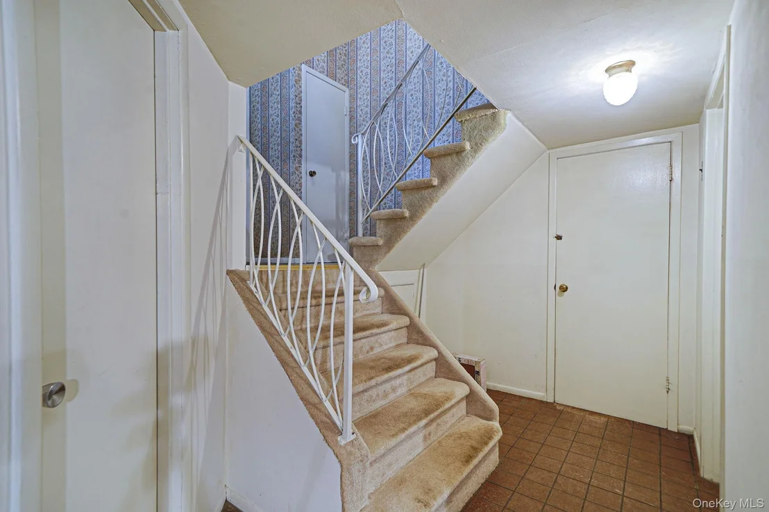 Photo of 13 Bee Drive