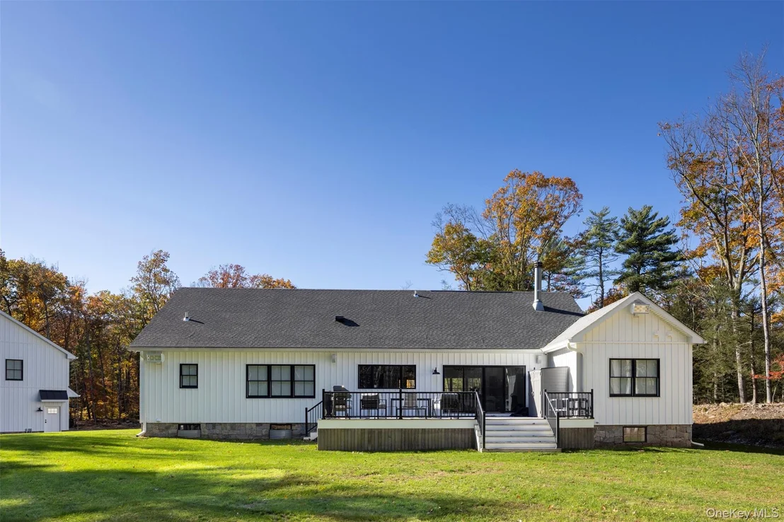 Photo of 367 South Road