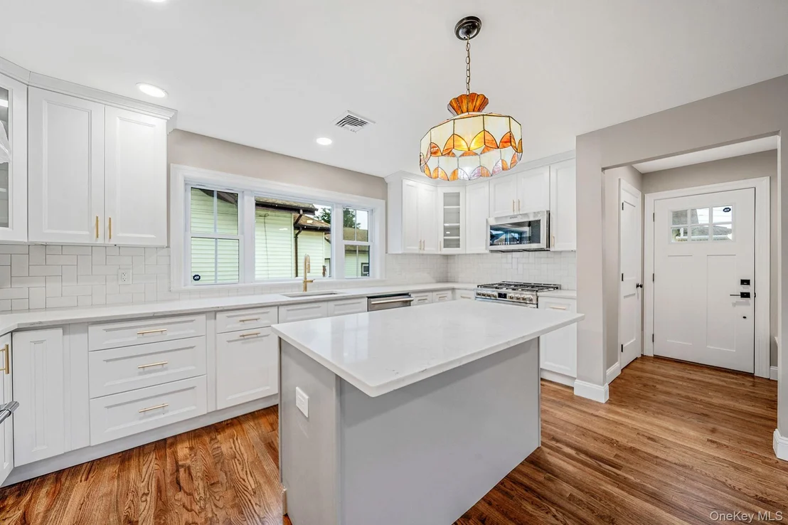 Photo of 2929 Yale Place