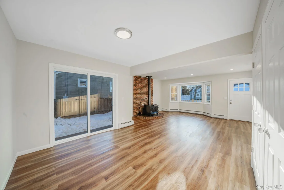 Photo of 247 Rider Avenue