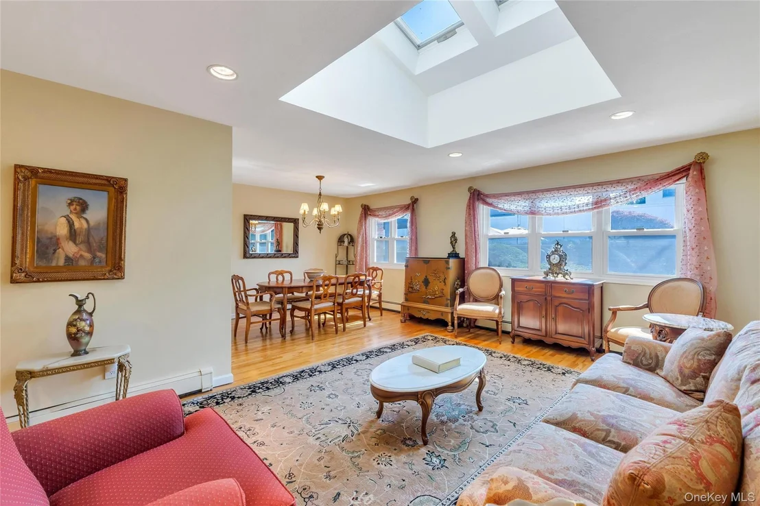 Photo of 22 Dover Hill Drive