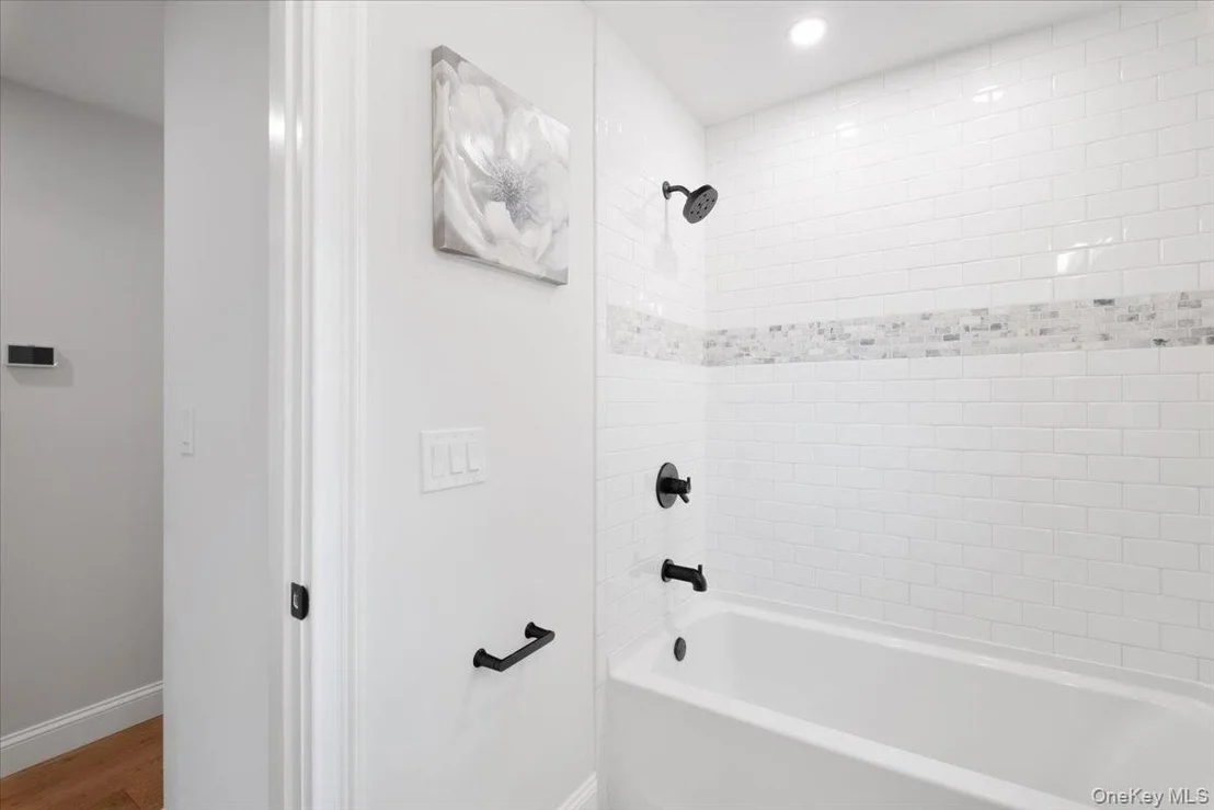 Photo of 32 Ackerman Street