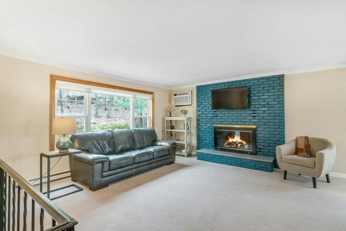 Photo of 19 Split Rock Road