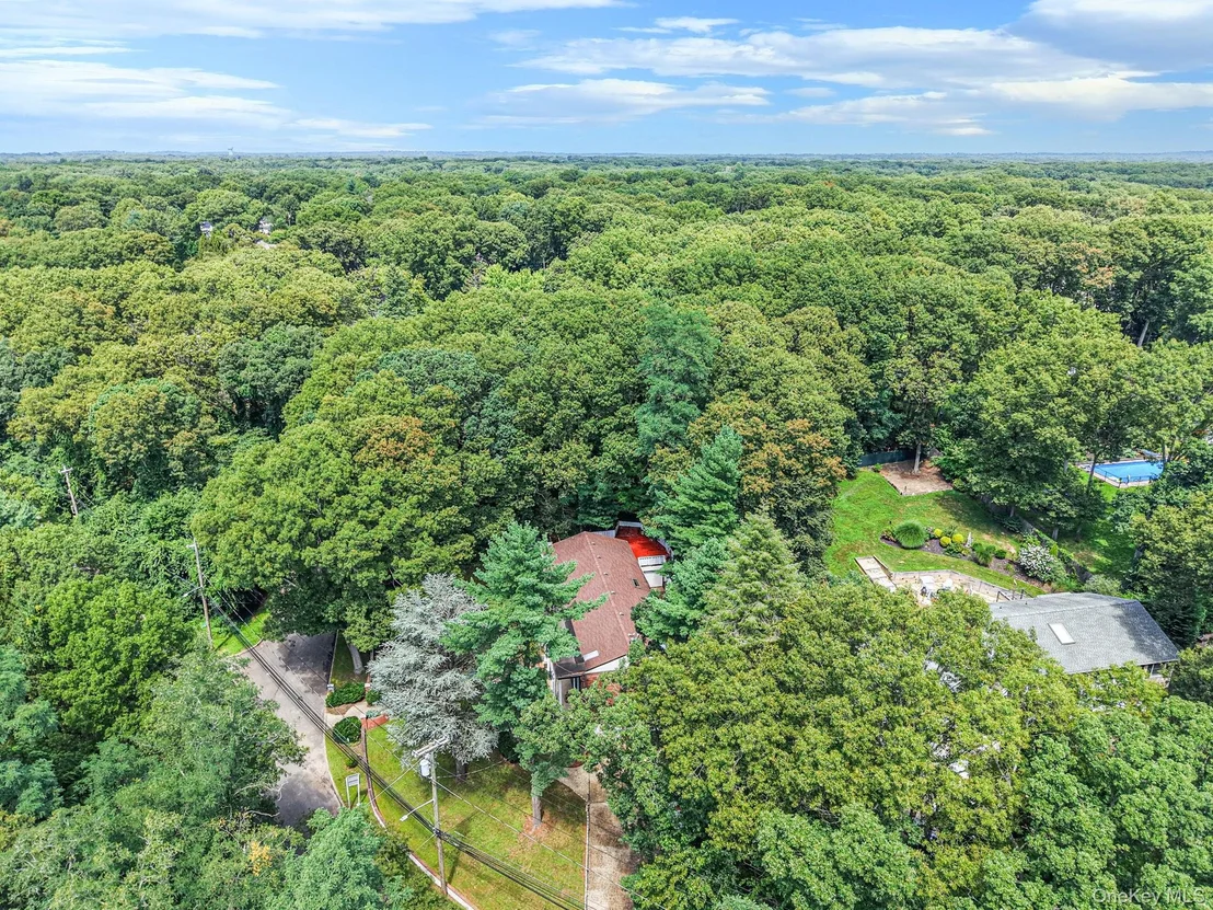 Photo of 23 Colonial Drive
