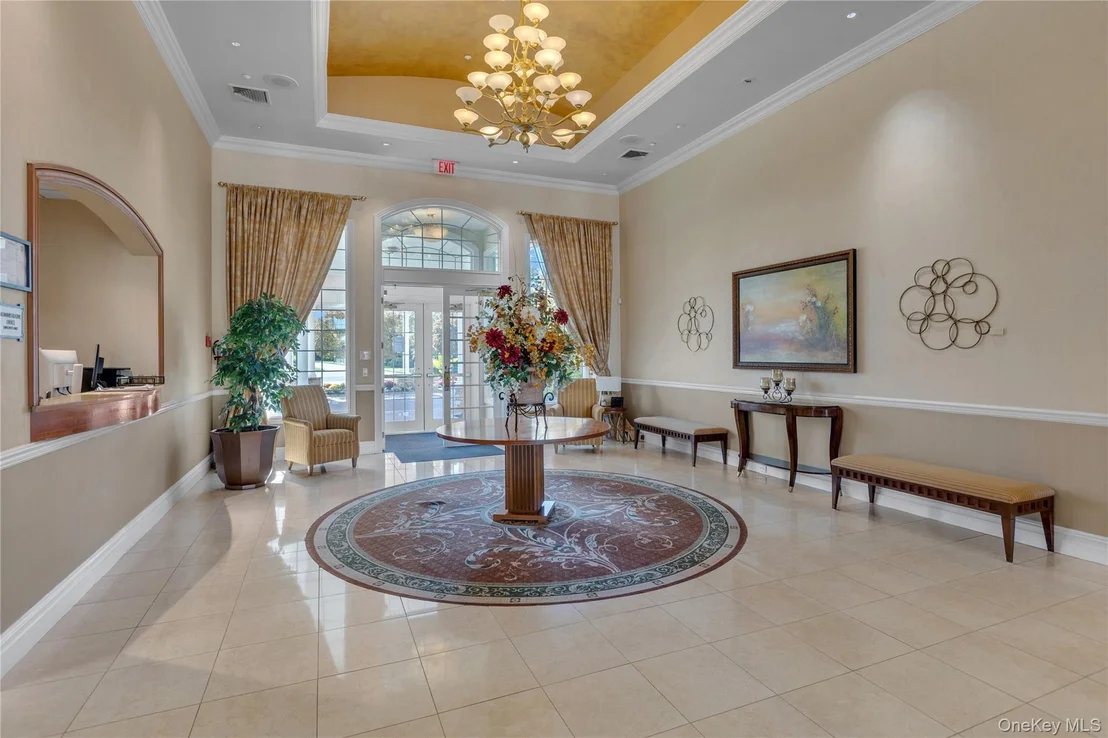 Photo of 39 Hamlet Woods Drive