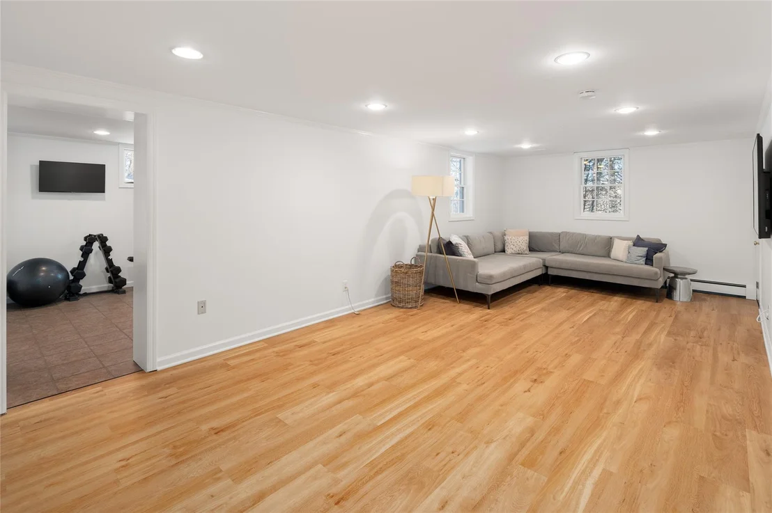 Photo of 2 Cedar Lane