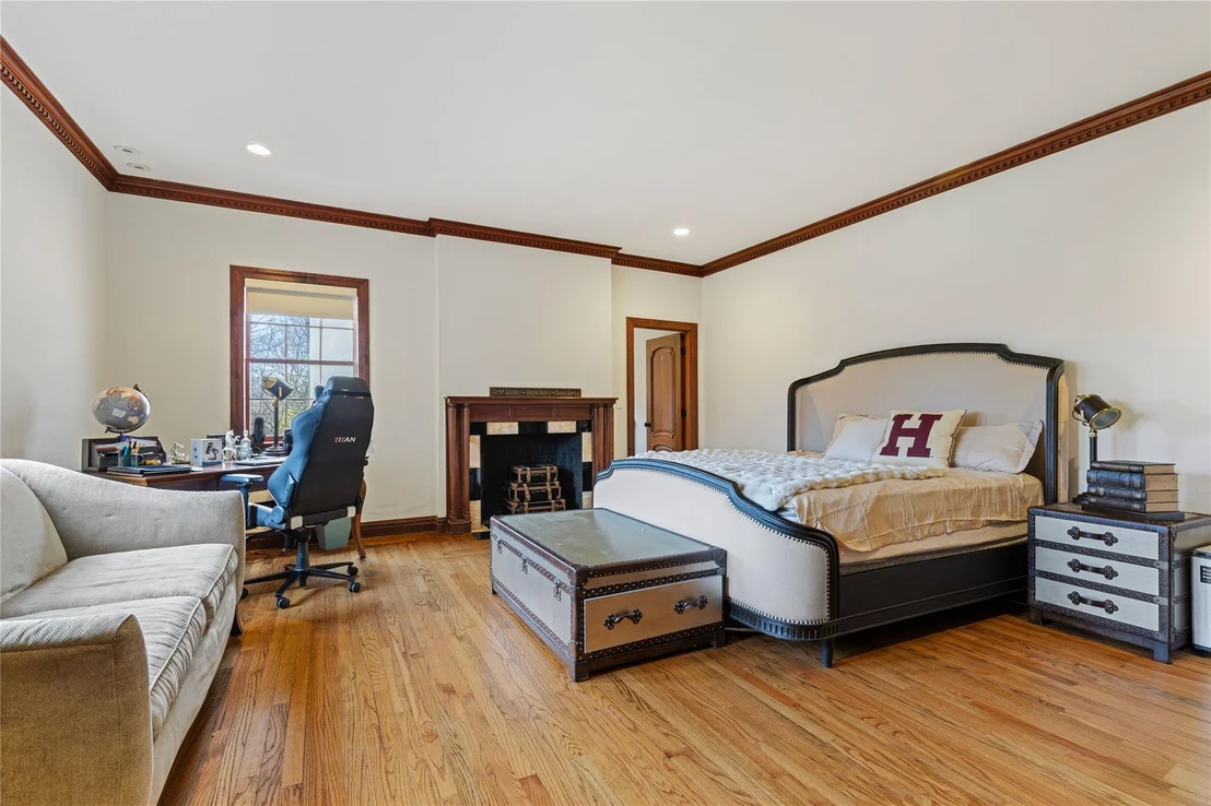 Photo of 3801 Purchase Street