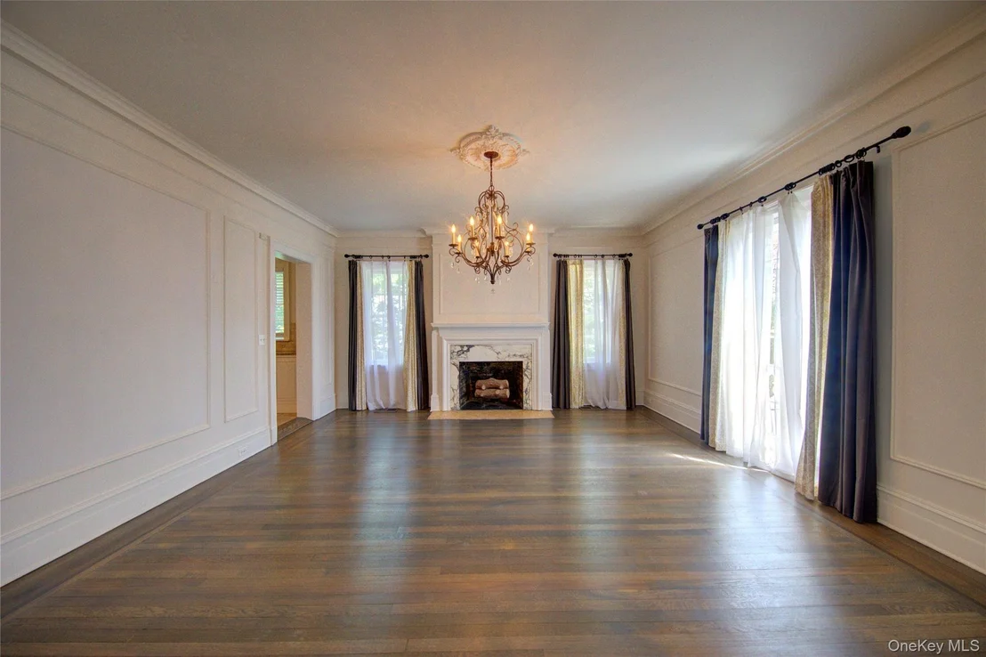 Photo of 159 Magnolia Boulevard