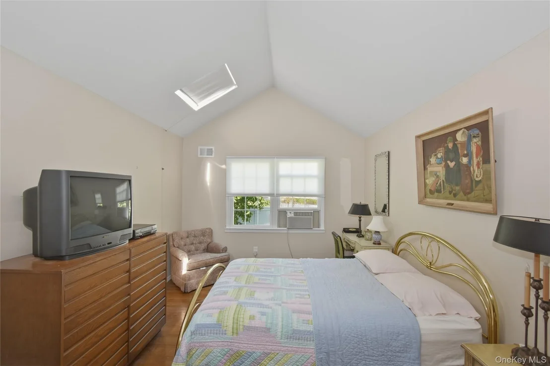 Photo of 25 Brookfield Road