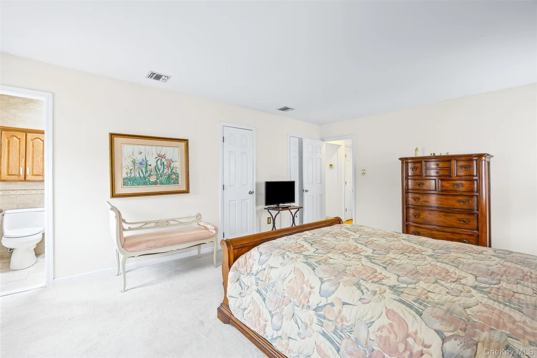 Photo of 3 Louis Place