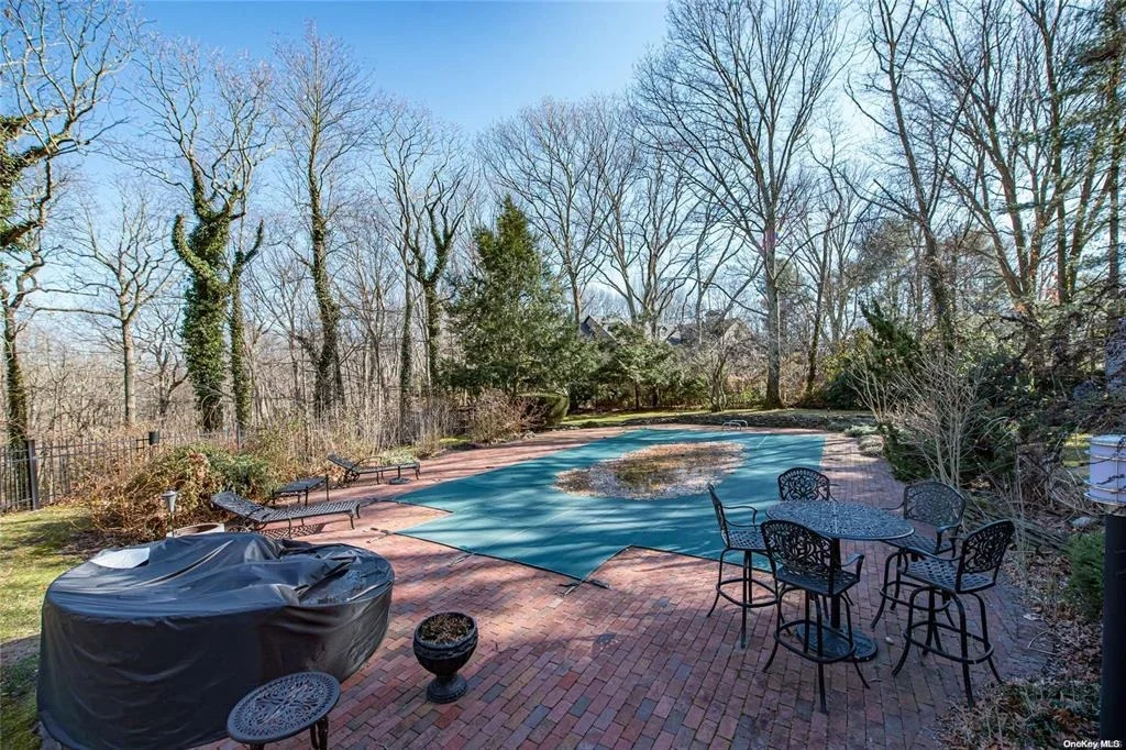 Photo of 205 Laurel Lane