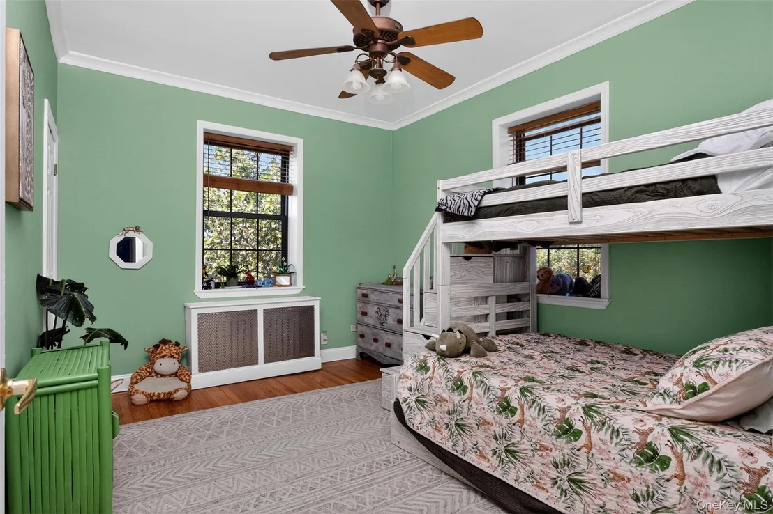 Photo of Unit 7C at 824 Bronx River Road