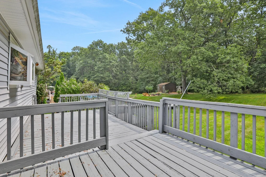 Photo of 187 Riverview Drive