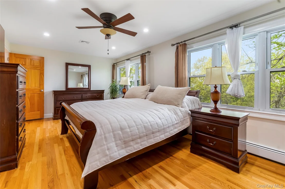Photo of 153 Kentview Drive
