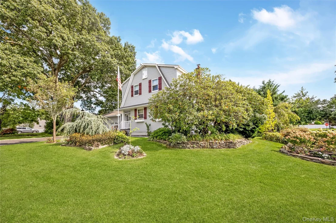 Photo of 60 Jaycox Avenue