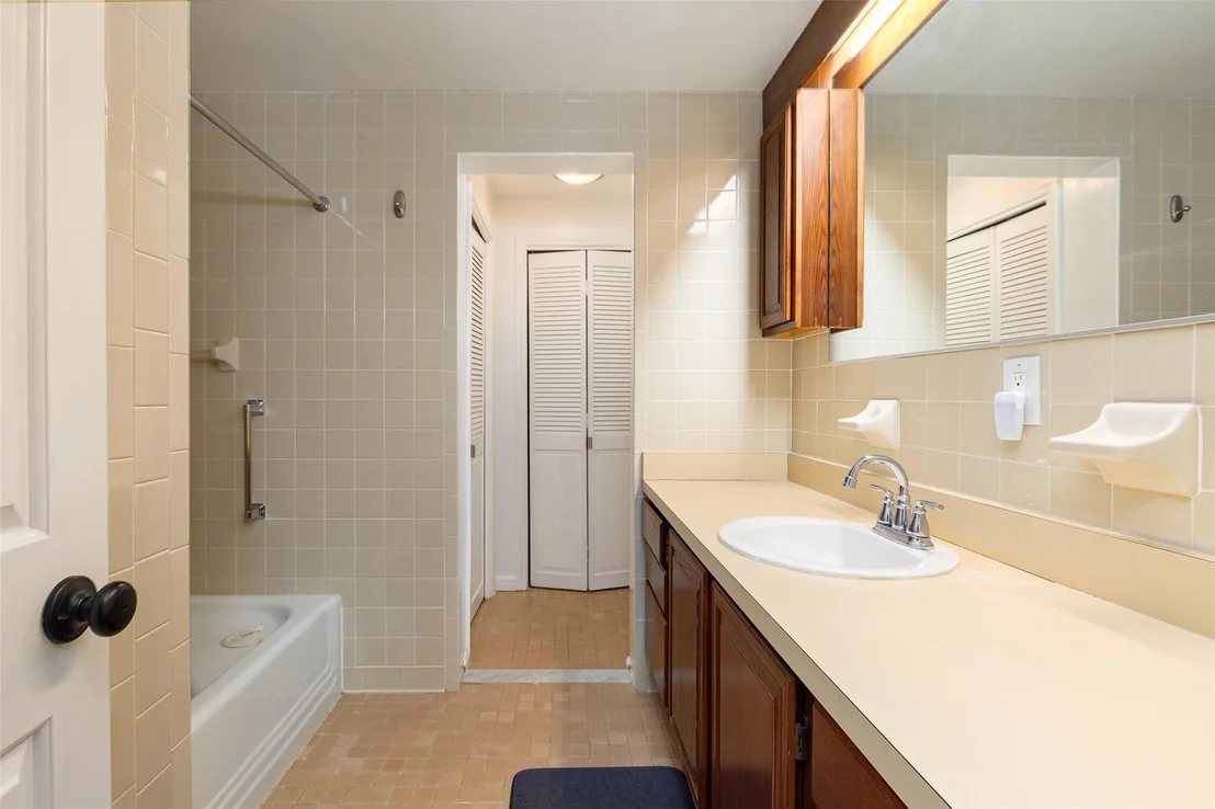 Photo of 54 Bennett Common