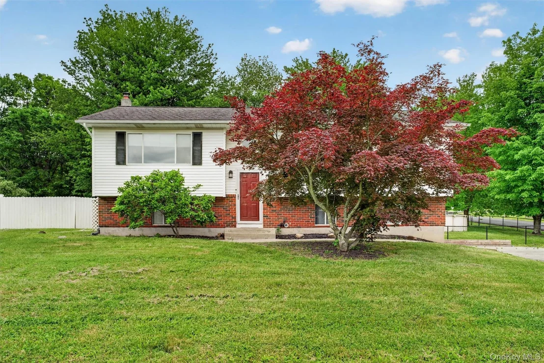 Photo of 76 Maureen Drive