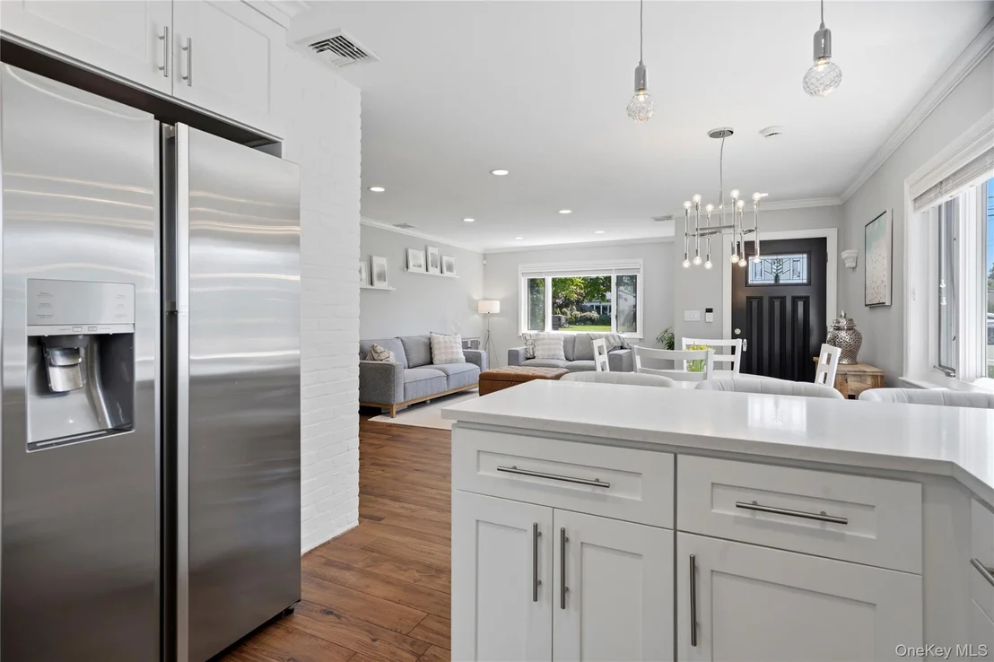 Photo of 51 Fox Boulevard