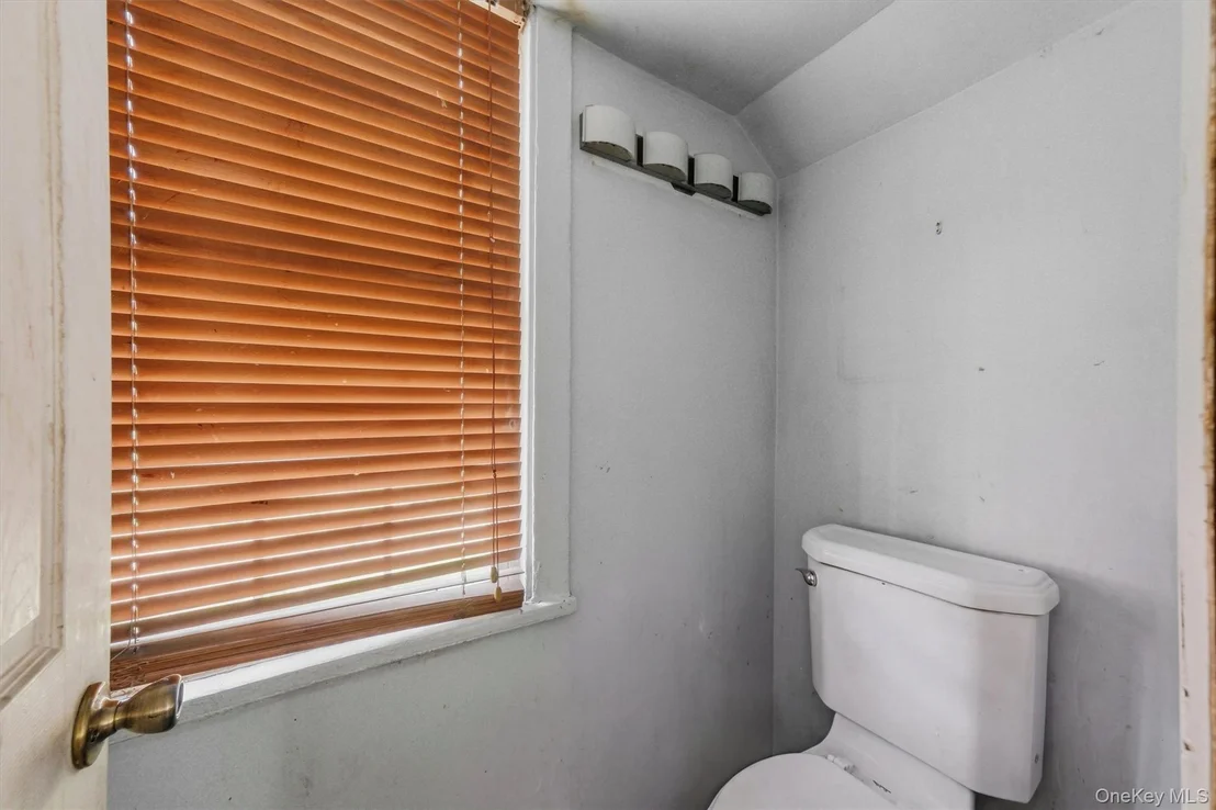 Photo of 10 Dutchess Avenue