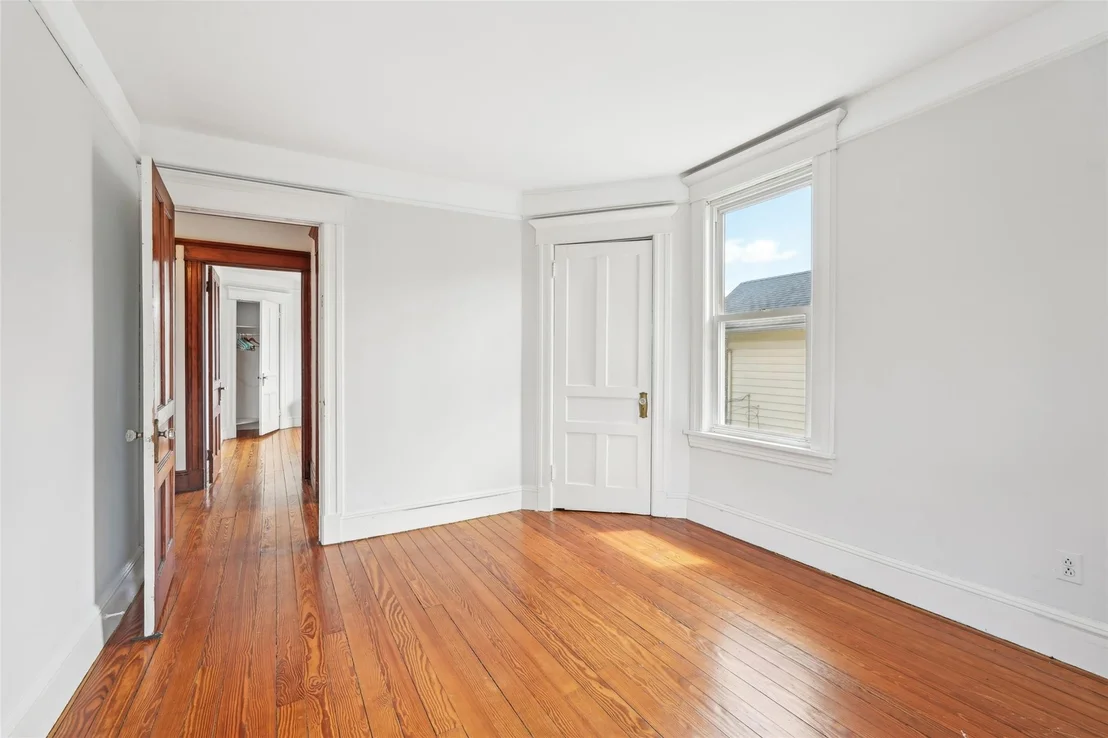 Photo of 18 Edward Street