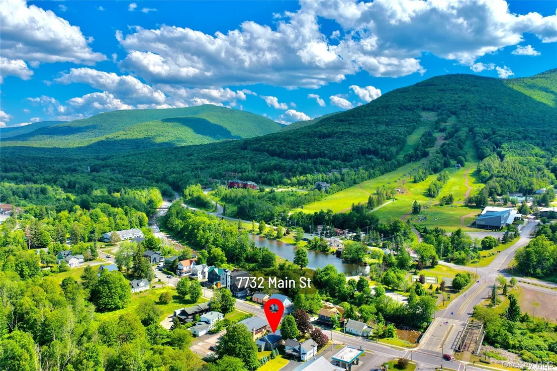 Photo of 7732 Main Street