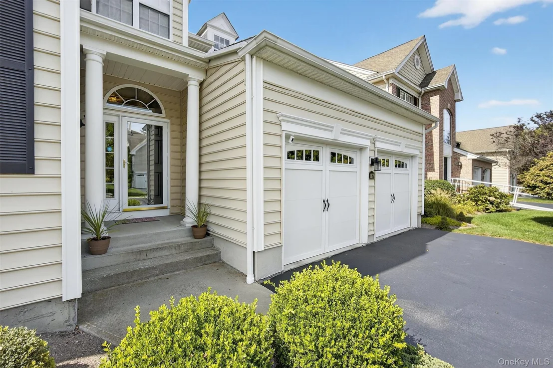 Photo of 167 Stony Brook Road