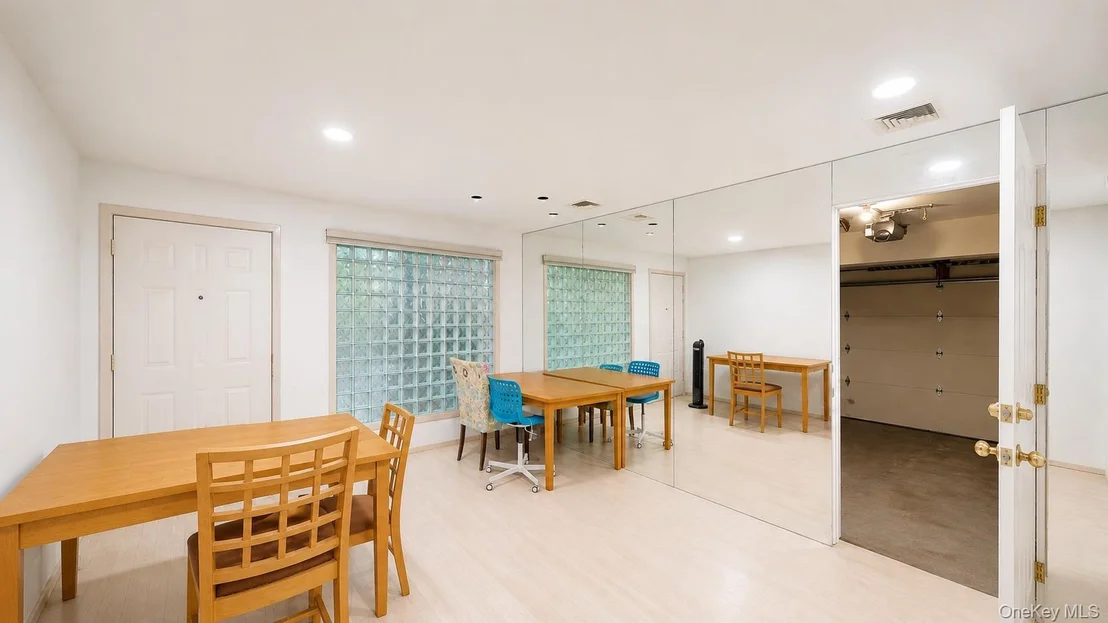 Photo of 9 Arbor Road