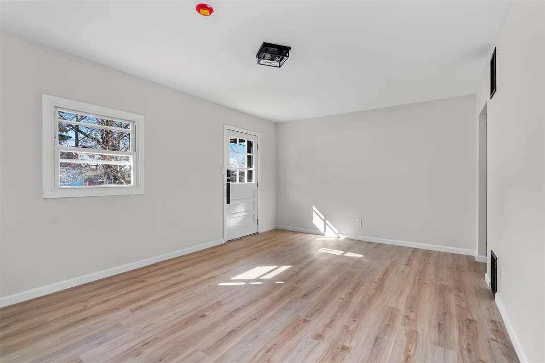 Photo of 10 Gardner Street