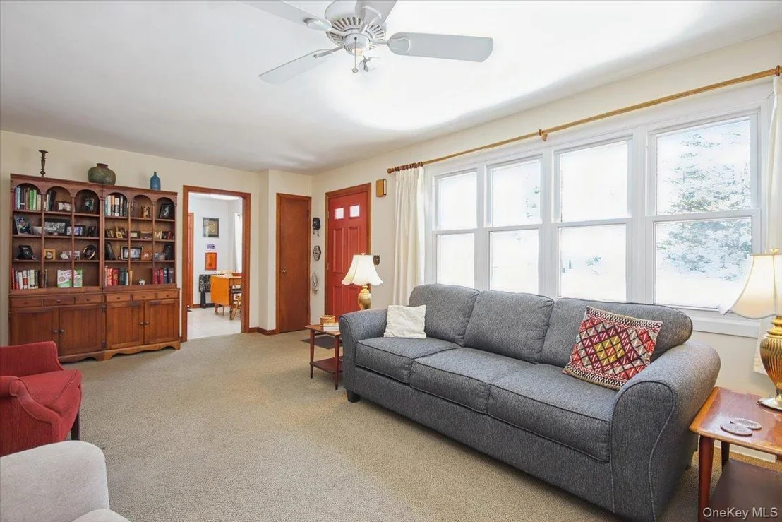 Photo of 82 Sleight Plass Road