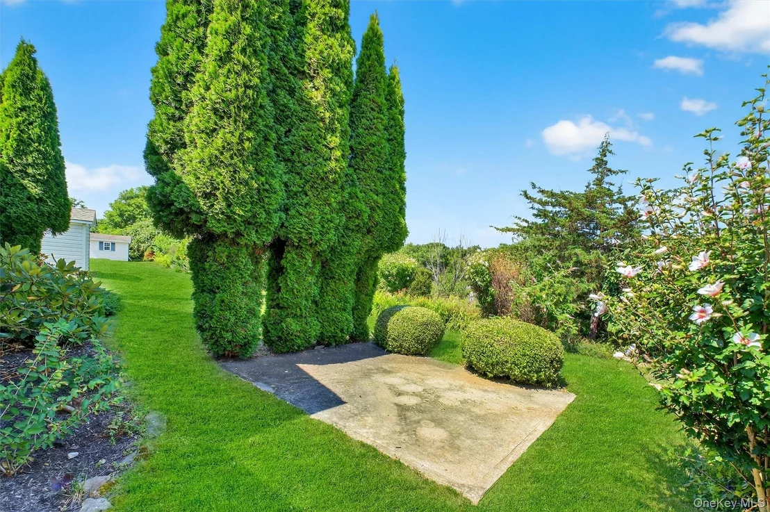 Photo of 19 Naples Drive