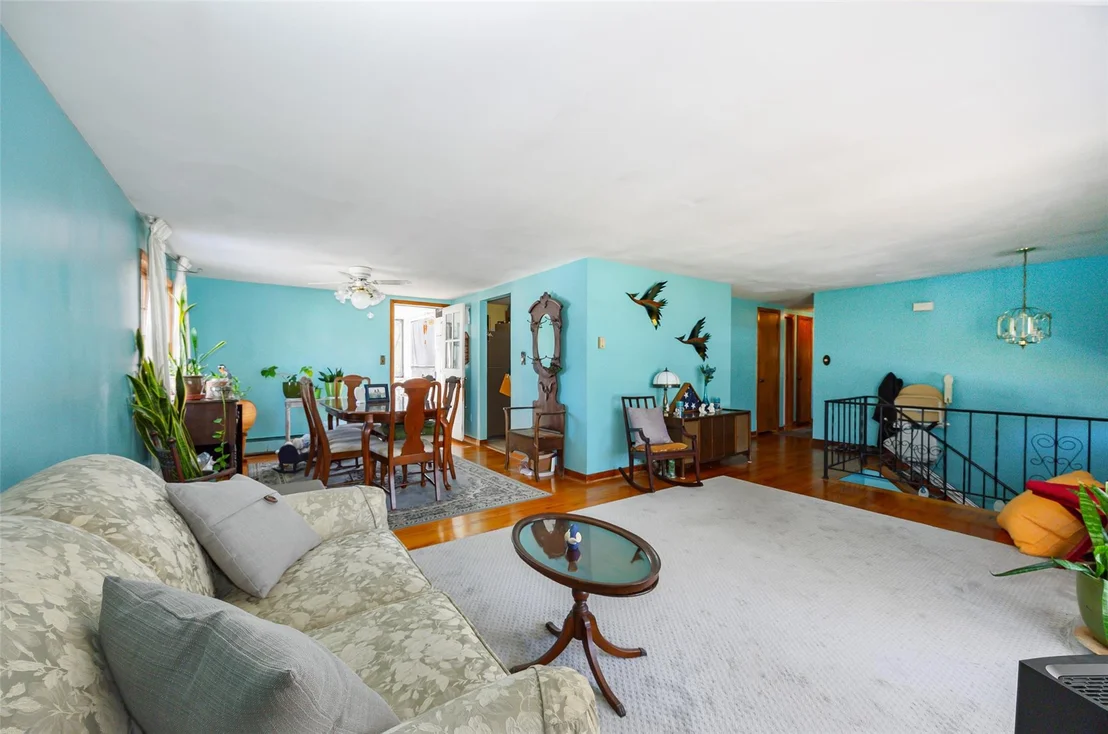Photo of 12 Lawrence Road