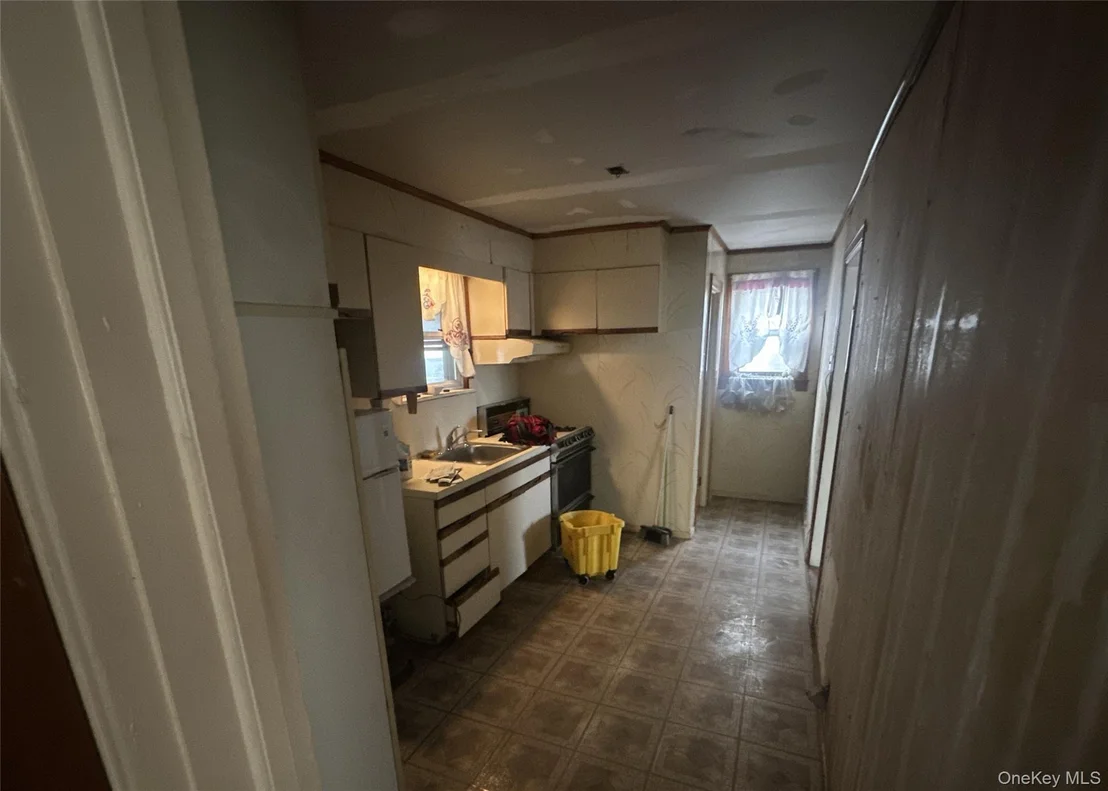 Photo of 2922 Oceanside Road