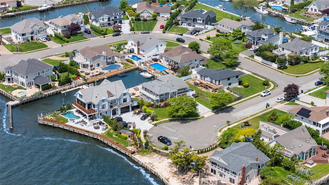 Photo of 22 Viking Drive