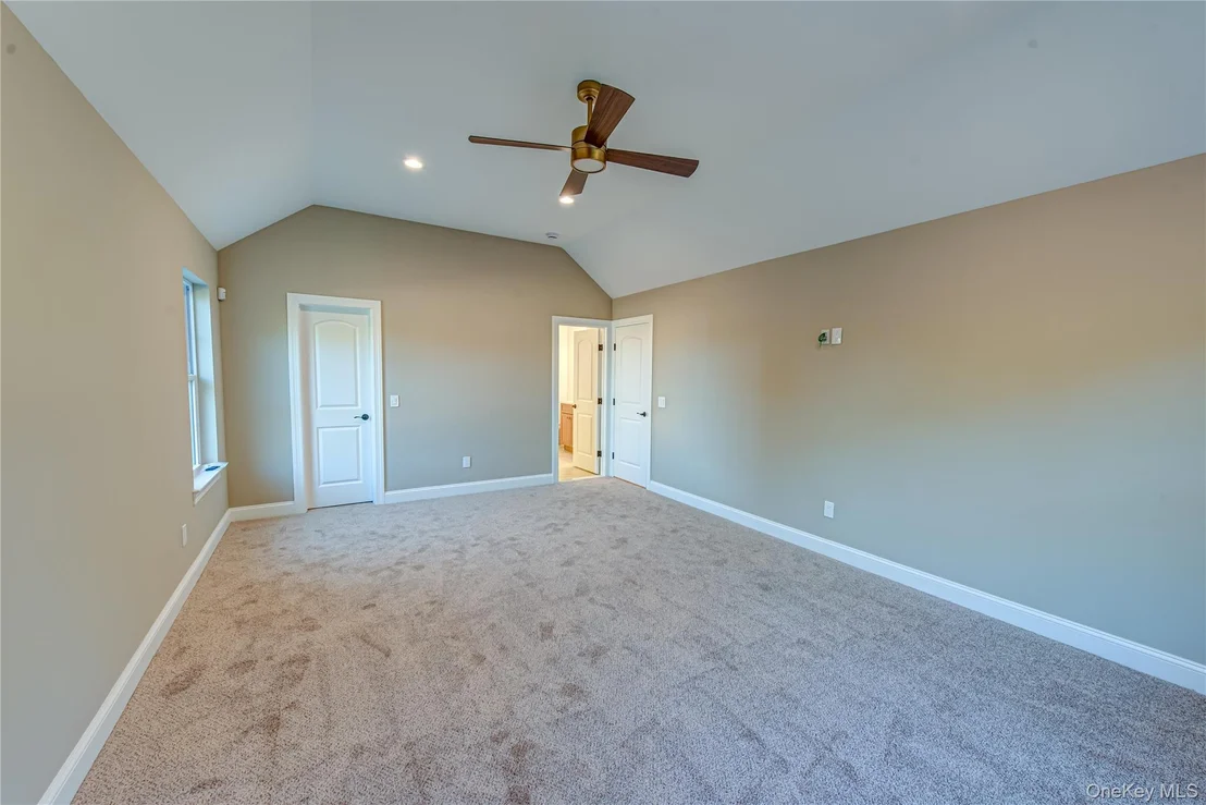 Photo of 457 Pond Path