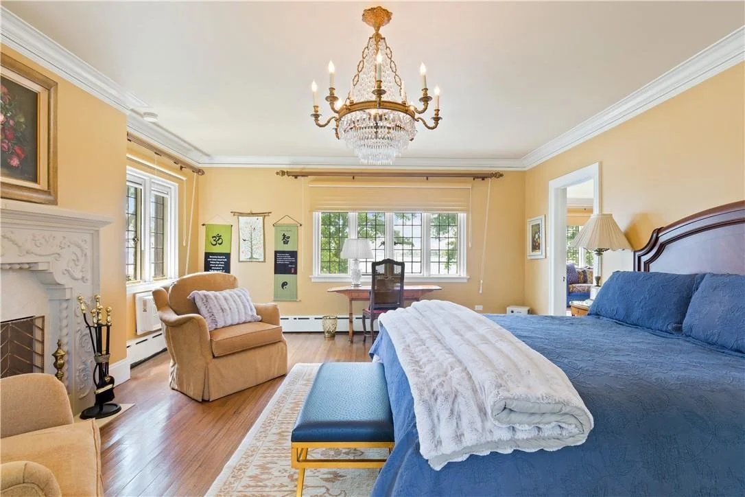 Photo of 6 Shore Road
