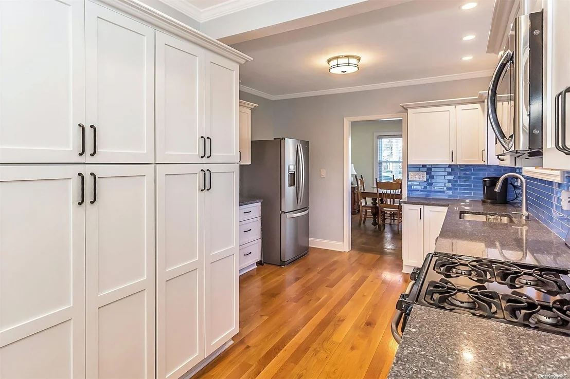 Photo of 72 Wilson Avenue